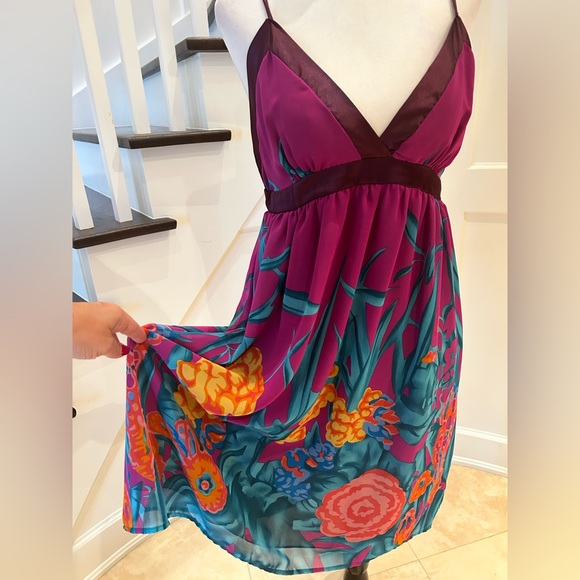 LAST CHANCE! 3/$50 Y2K Babydoll Slip Dress - Picture 5 of 10
